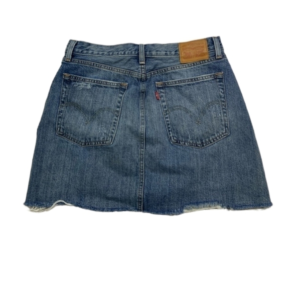 Levi’s Distressed Raw Hem Mini Skirt Size 29 - Picture 7 of 8